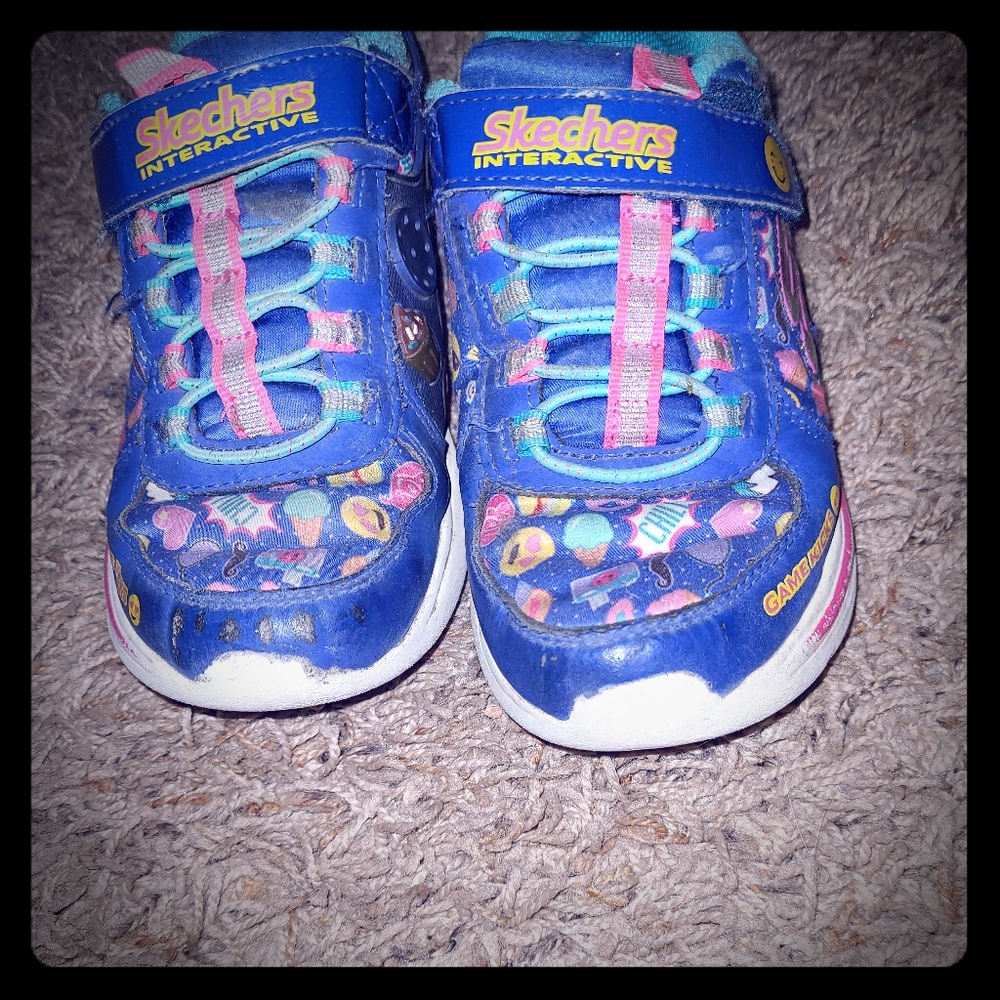 Sketchers girl emoji shoes